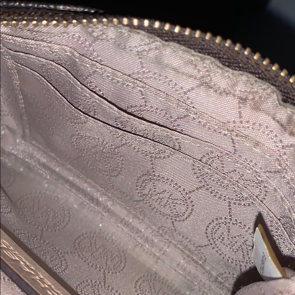 Michael kors jet set small wristlet - Picture 2 of 2